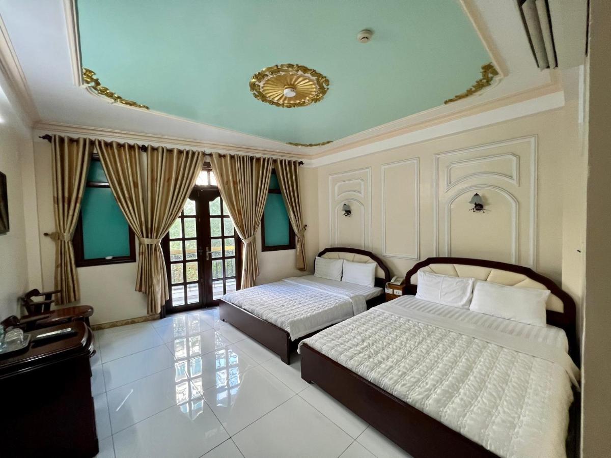 Hai Nam Hotel *